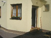 pohled na vstup do domu