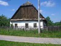 pohled na d�m z ulice