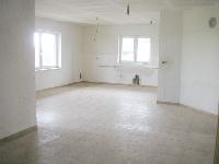 pohled z ob�v�ku do j�delny