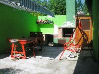 terasa s grilem a ud�rnou